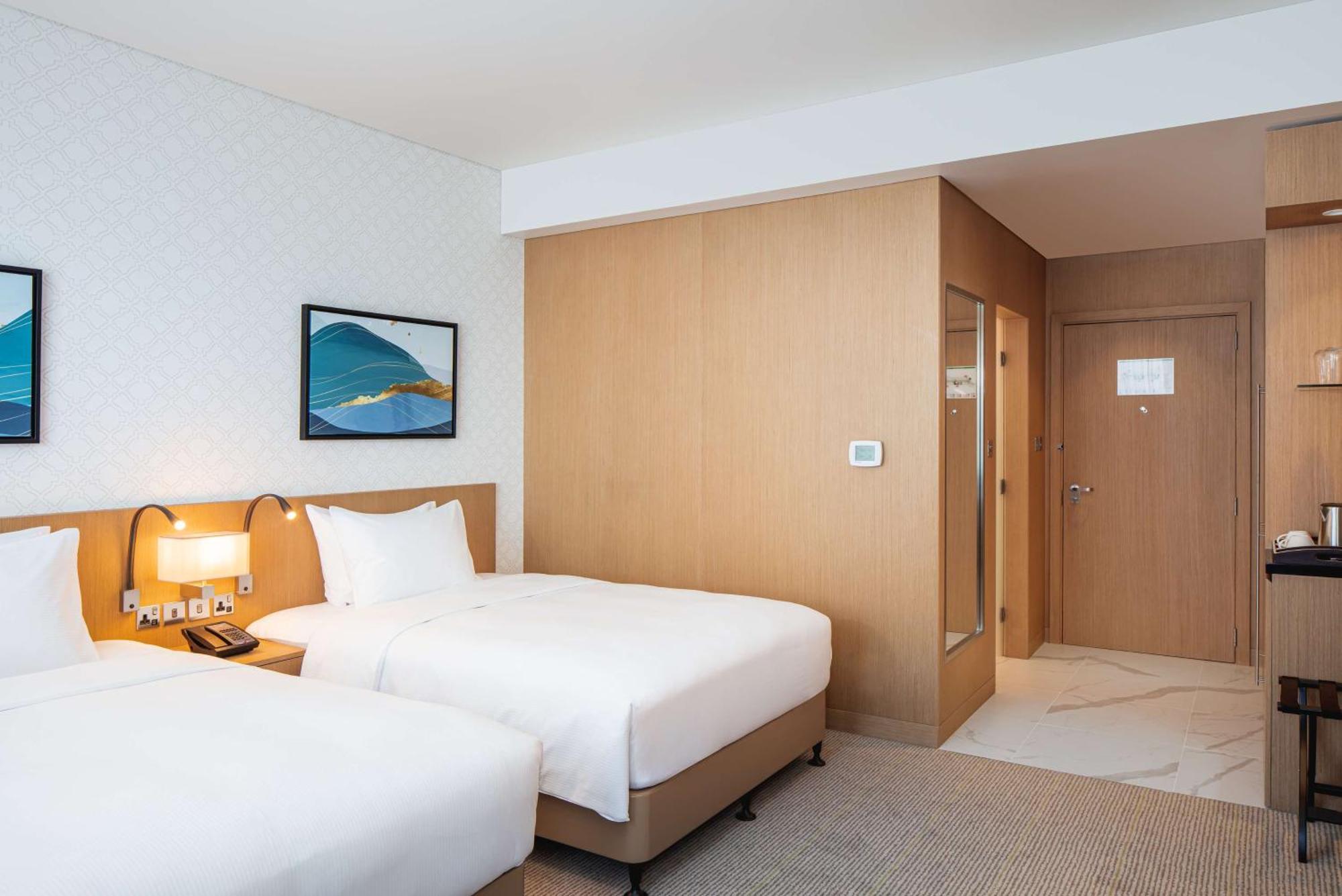 Doubletree By Hilton Fujairah City Kültér fotó
